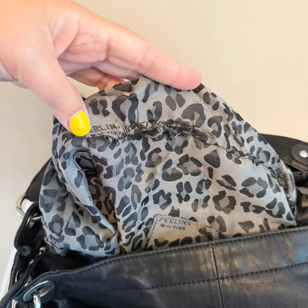 Perlina Hobo Shoulder Bag OS Black Leather Multi Pocket Shoulder Purse Slouchy